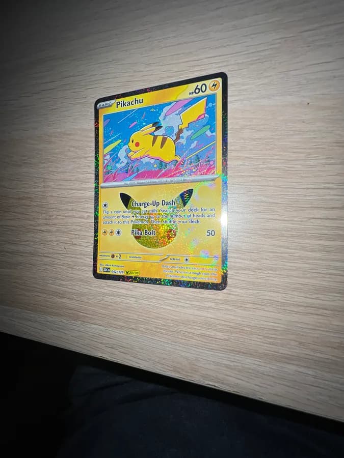 Pikachu: Front tilted right